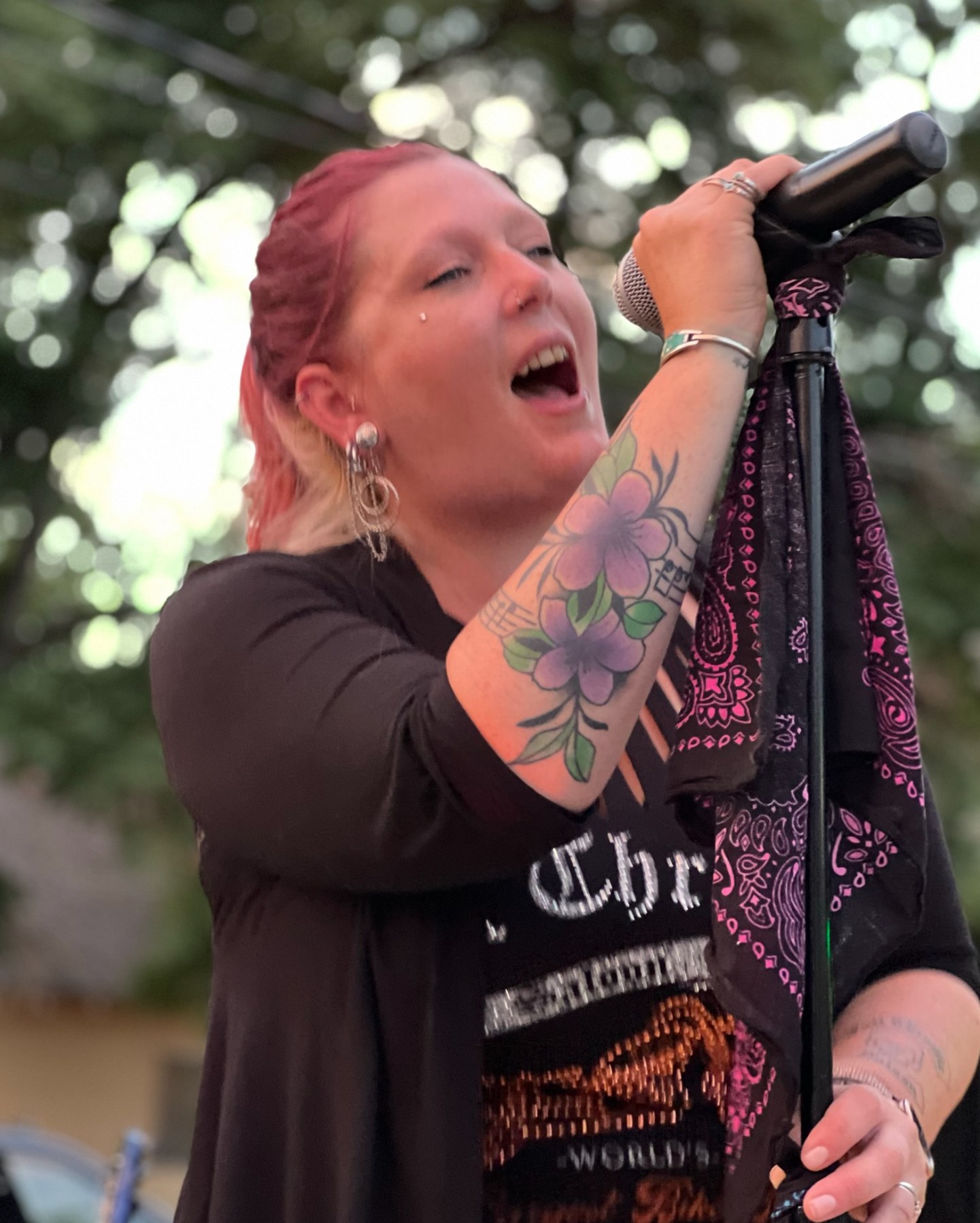 Wicked Mary live performance photo 13
